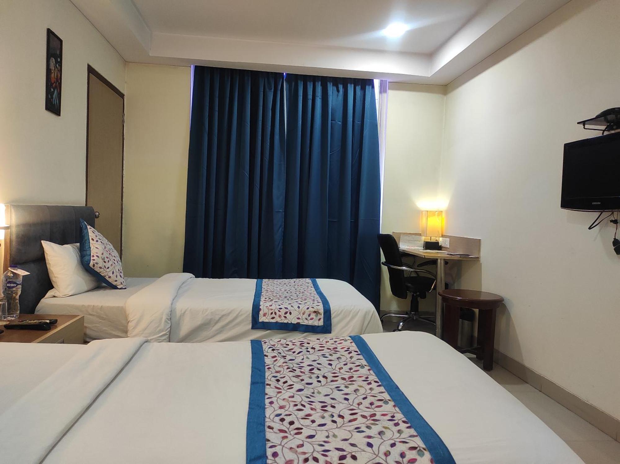 Hotel Hyphen Haridwar Grand Exterior foto